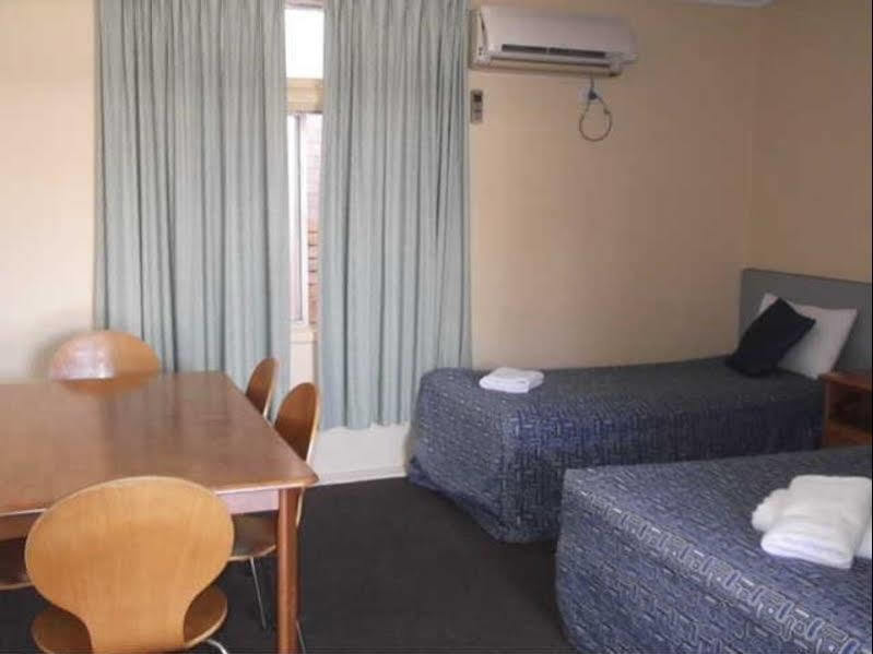 Bentleigh Motor Inn Coffs Harbour Exterior foto